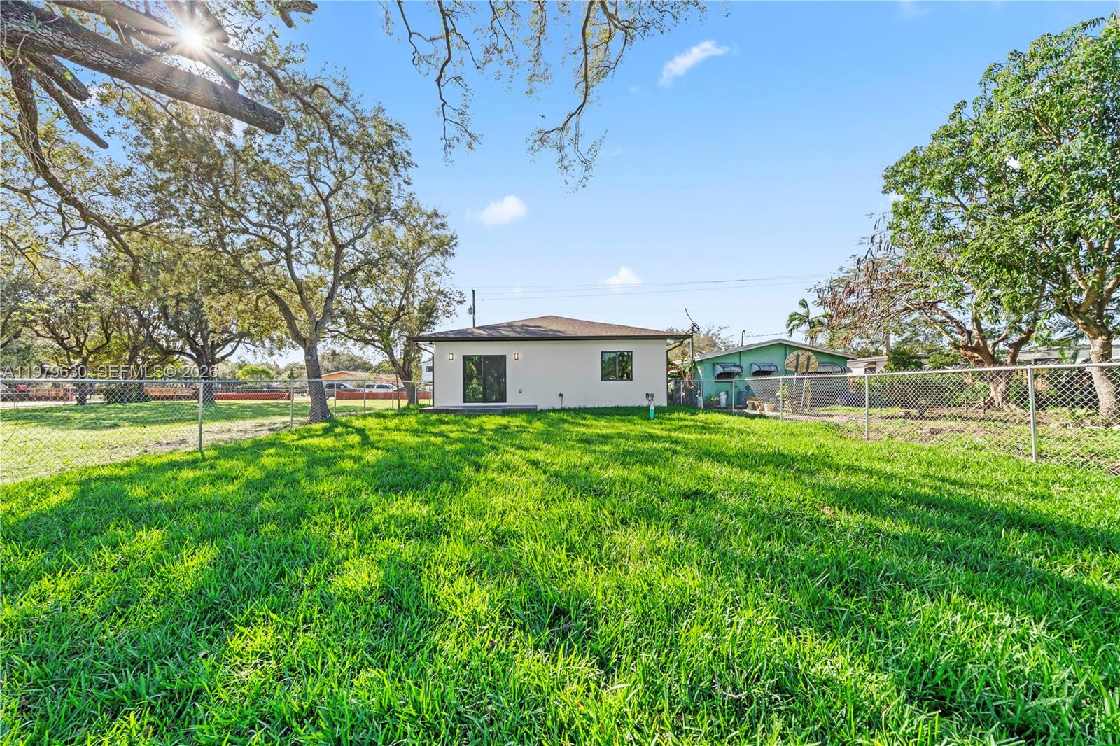 1735 NW 84th St Miami, FL 33147