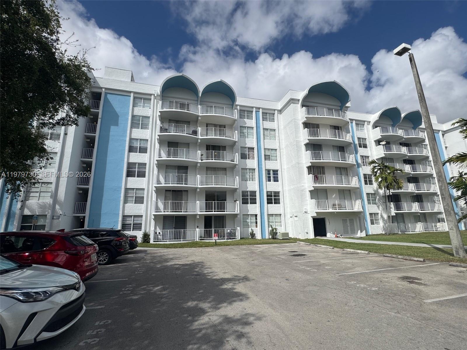 494 NW 165th St Rd #C-208