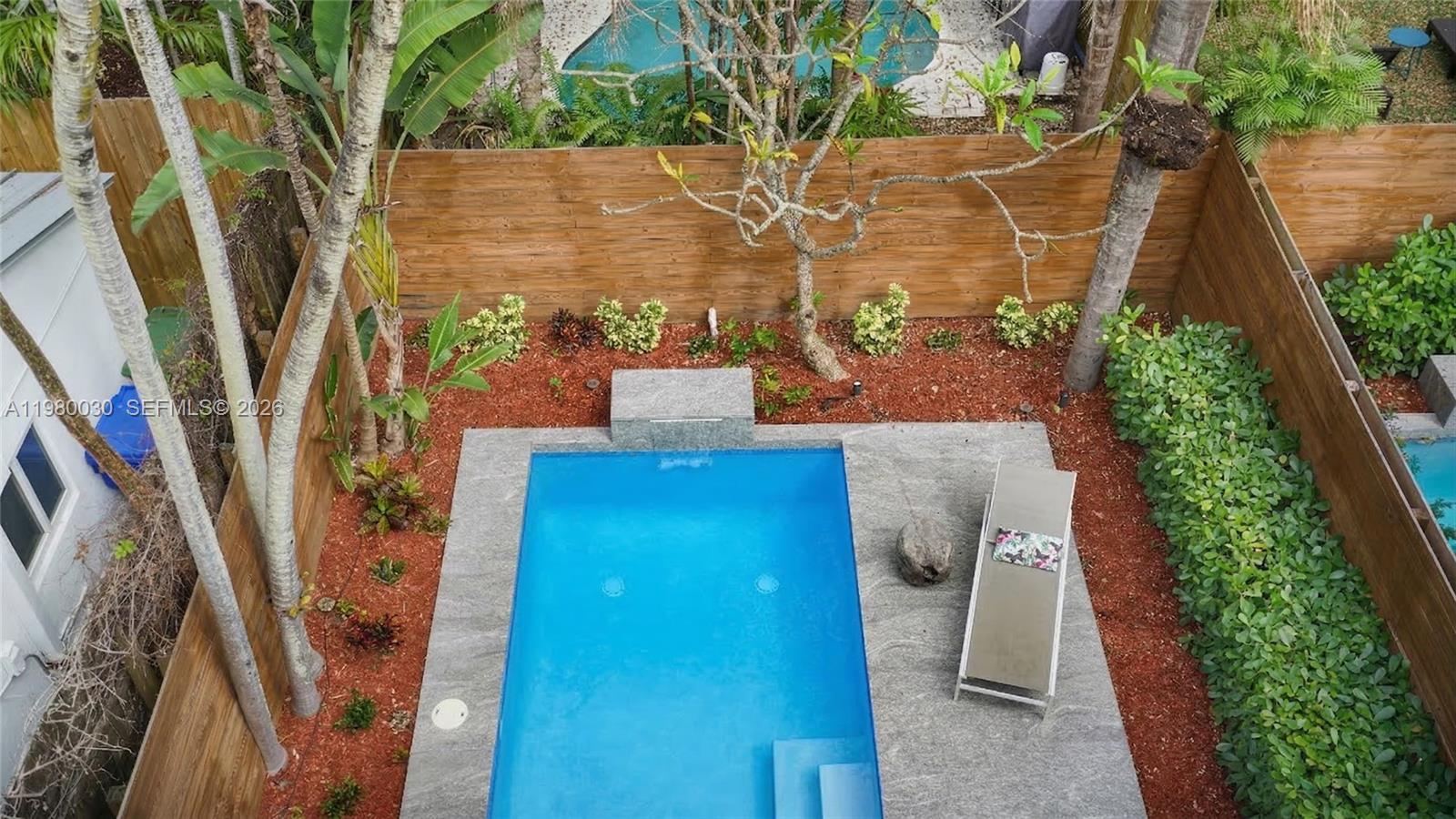 3075 Mary St Miami, FL 33133