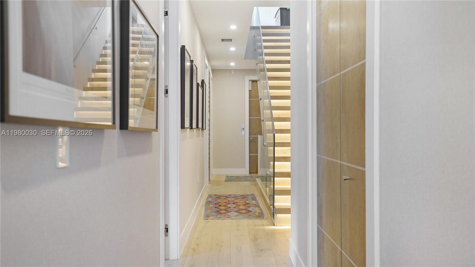 3075 Mary St Miami, FL 33133