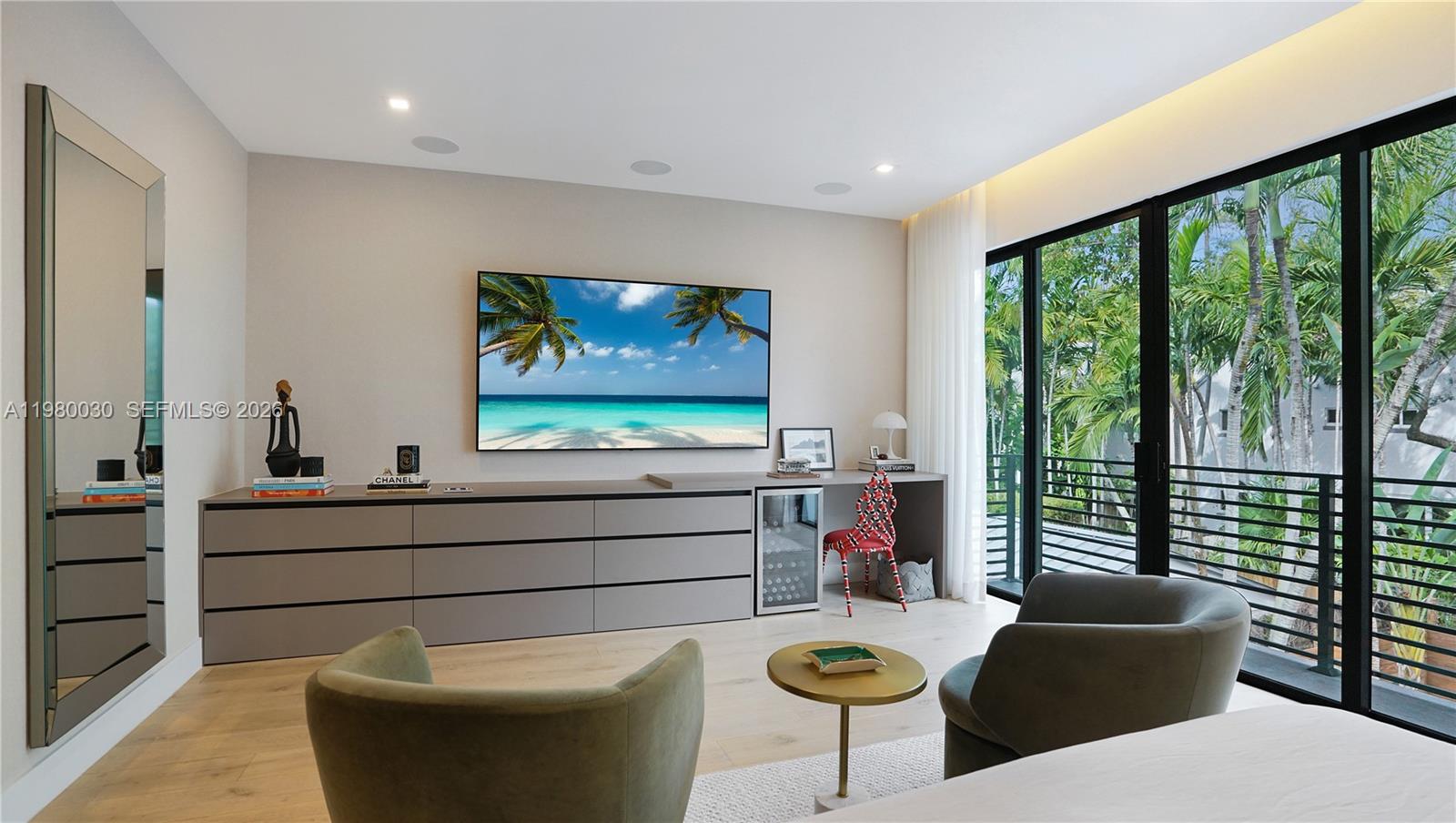 3075 Mary St Miami, FL 33133