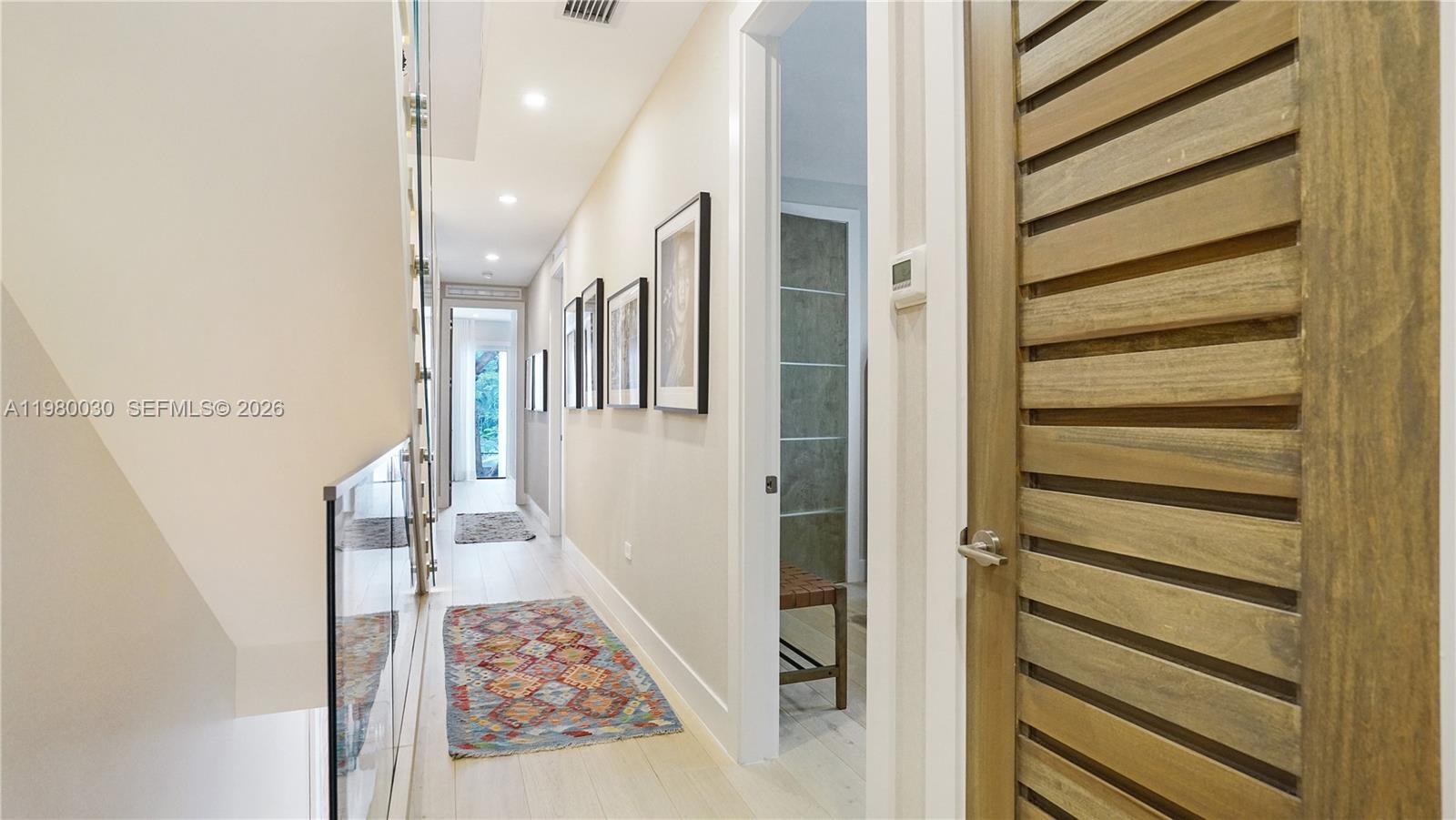 3075 Mary St Miami, FL 33133