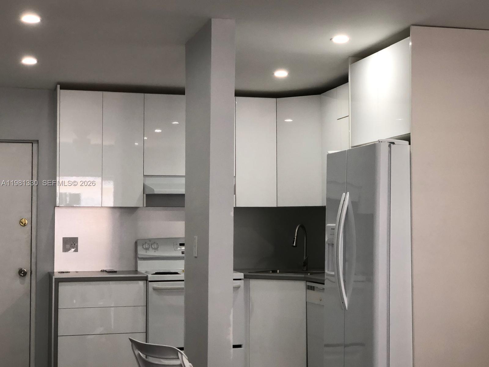 3642 NE 171st St #203 North Miami Beach, FL 33160