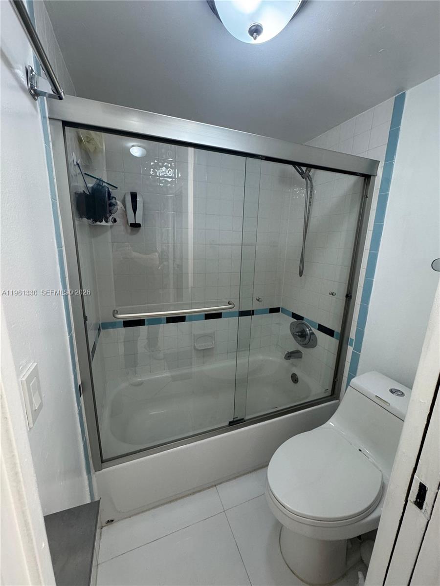 3642 NE 171st St #203 North Miami Beach, FL 33160