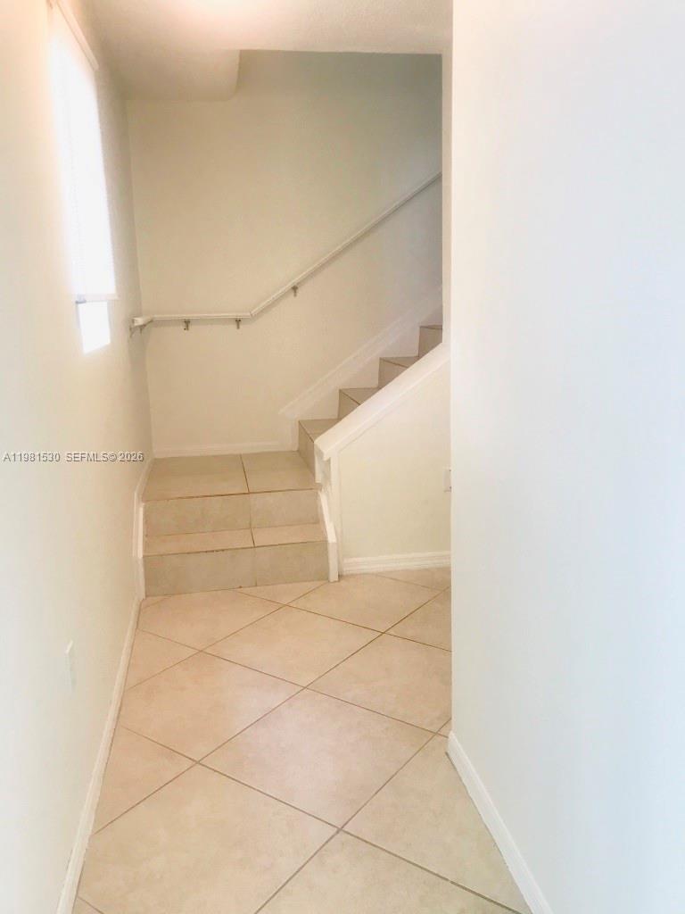 2991 NE 185th St #1702 Aventura, FL 33180