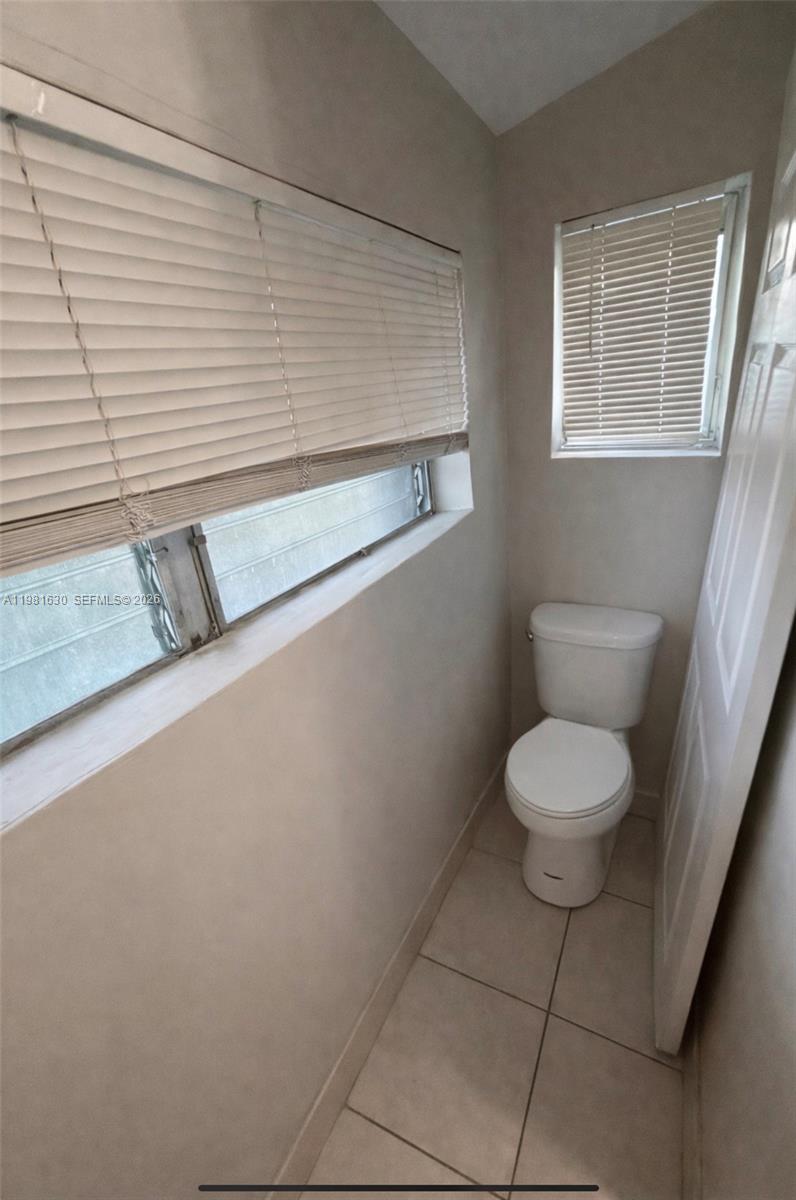 354 NE 173rd St North Miami Beach, FL 33162