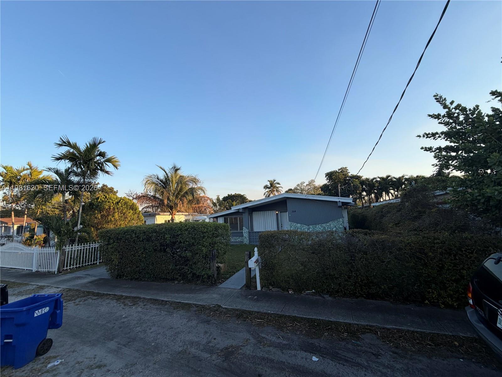 354 NE 173rd St North Miami Beach, FL 33162