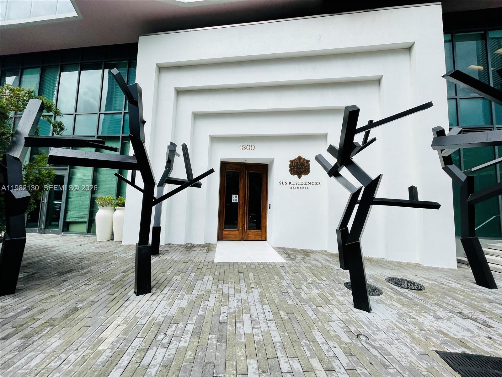 1300 S Miami Ave #4107 Miami, FL 33130