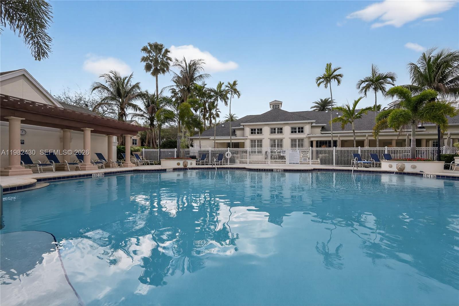 156 Aragon Way #103 Jupiter, FL 33458