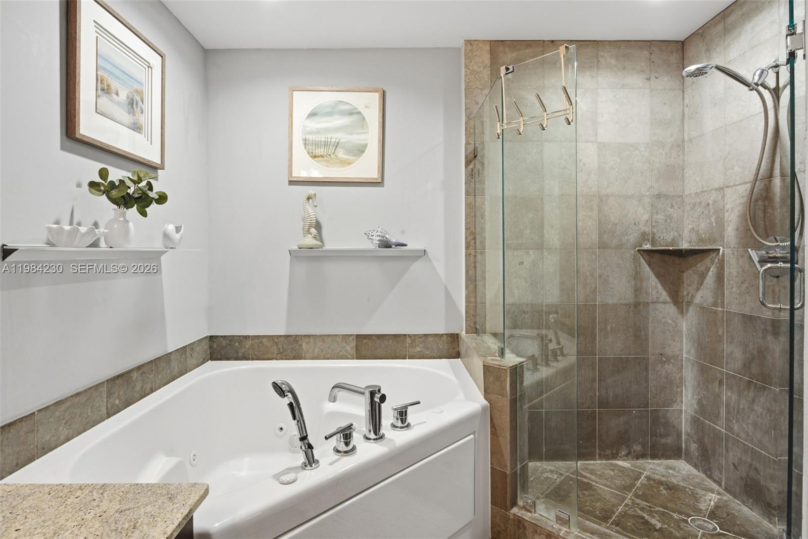 image Uptown Marina Lofts11