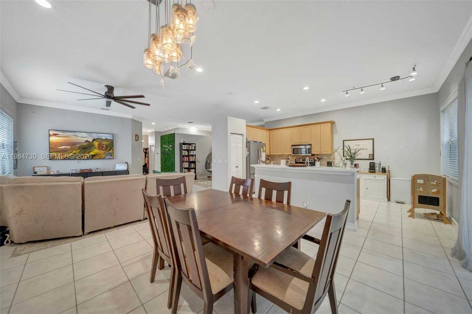 1531 SW 194th Ter Pembroke Pines, FL 33029