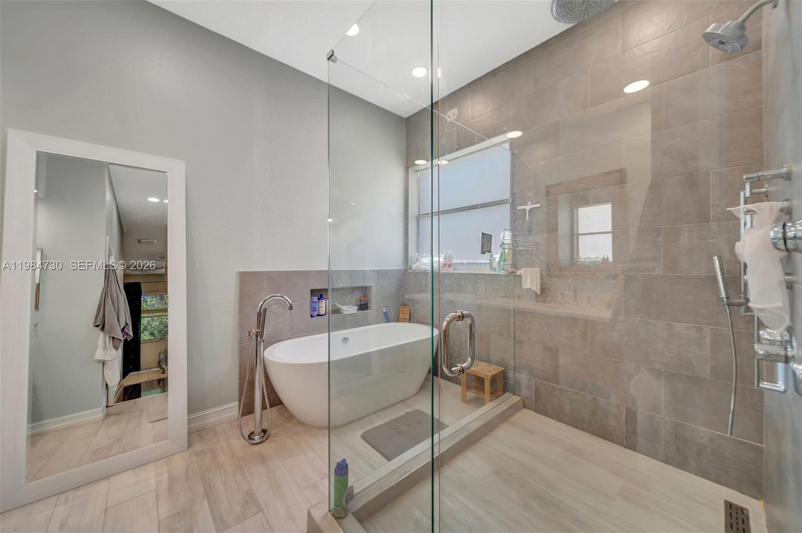 1531 SW 194th Ter Pembroke Pines, FL 33029