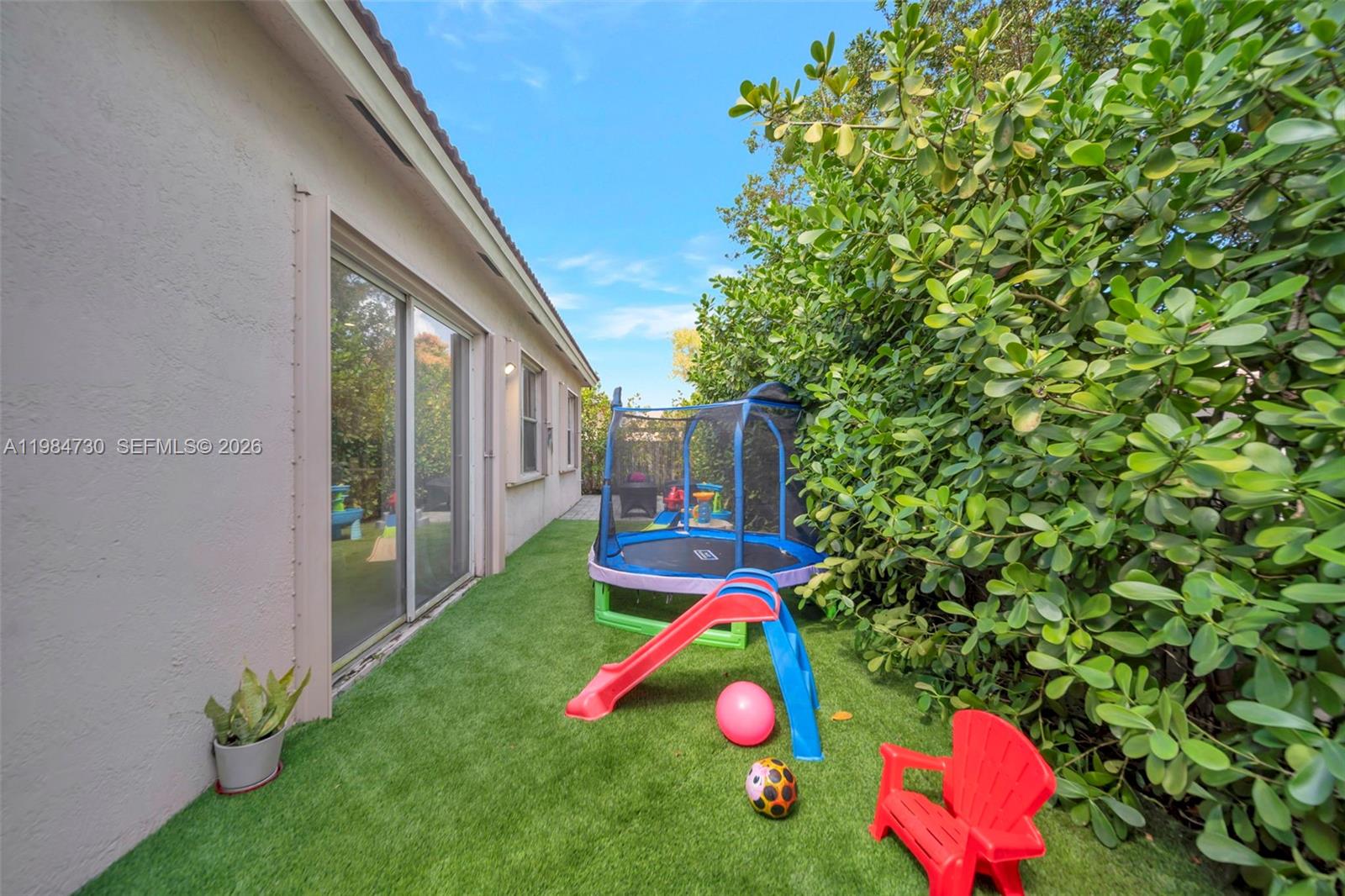 1531 SW 194th Ter Pembroke Pines, FL 33029