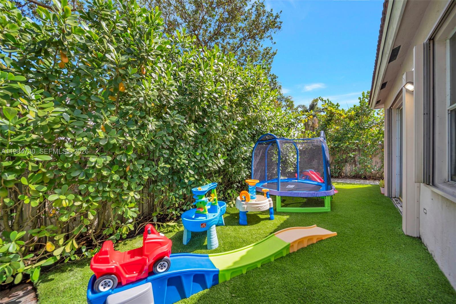 1531 SW 194th Ter Pembroke Pines, FL 33029