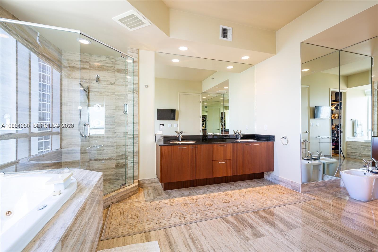 16001 Collins Ave #1106 Sunny Isles Beach, FL 33160