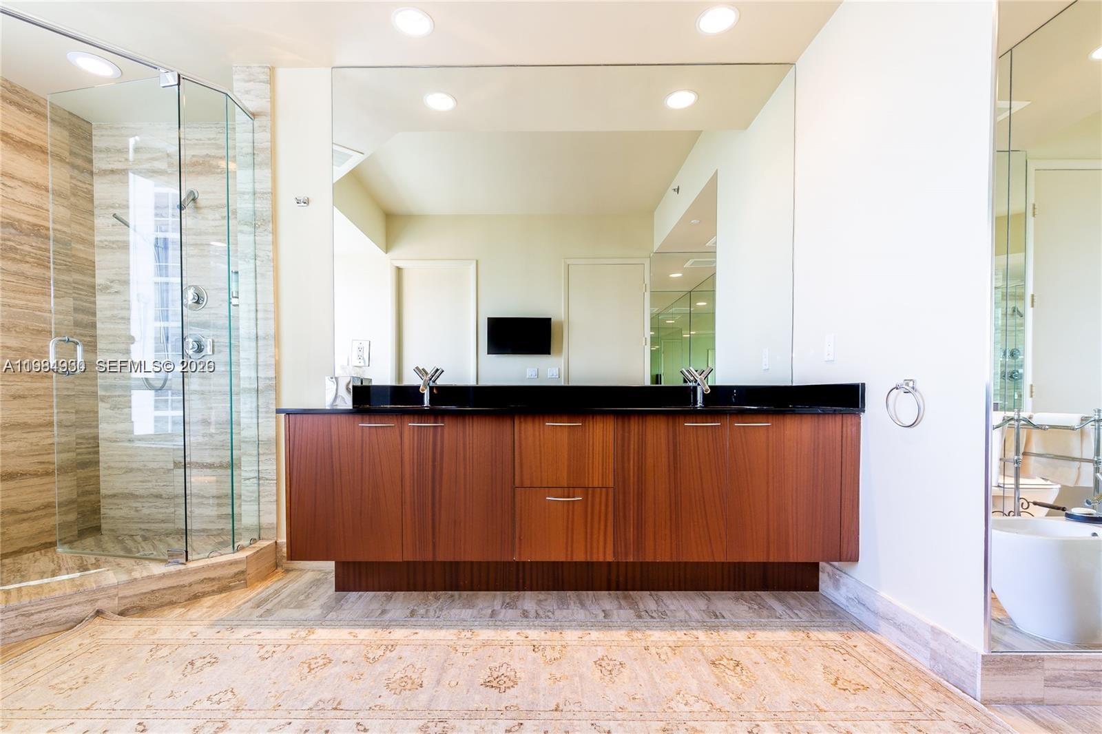 16001 Collins Ave #1106 Sunny Isles Beach, FL 33160