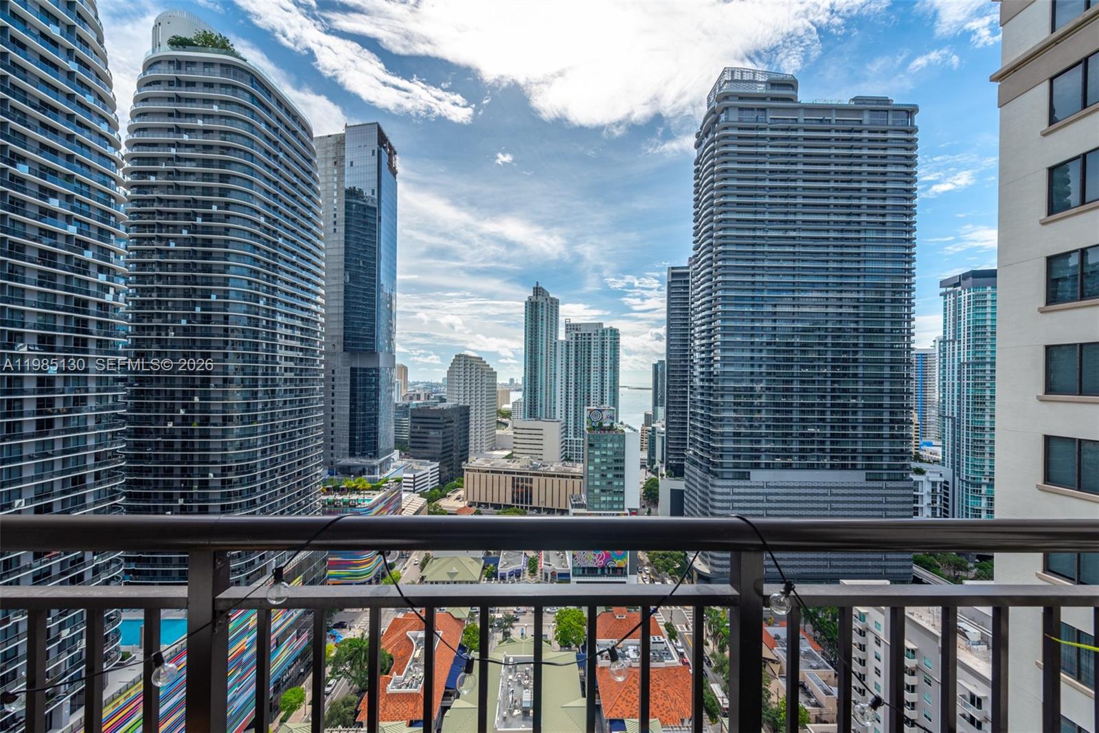 image Nine at Mary Brickell Village20