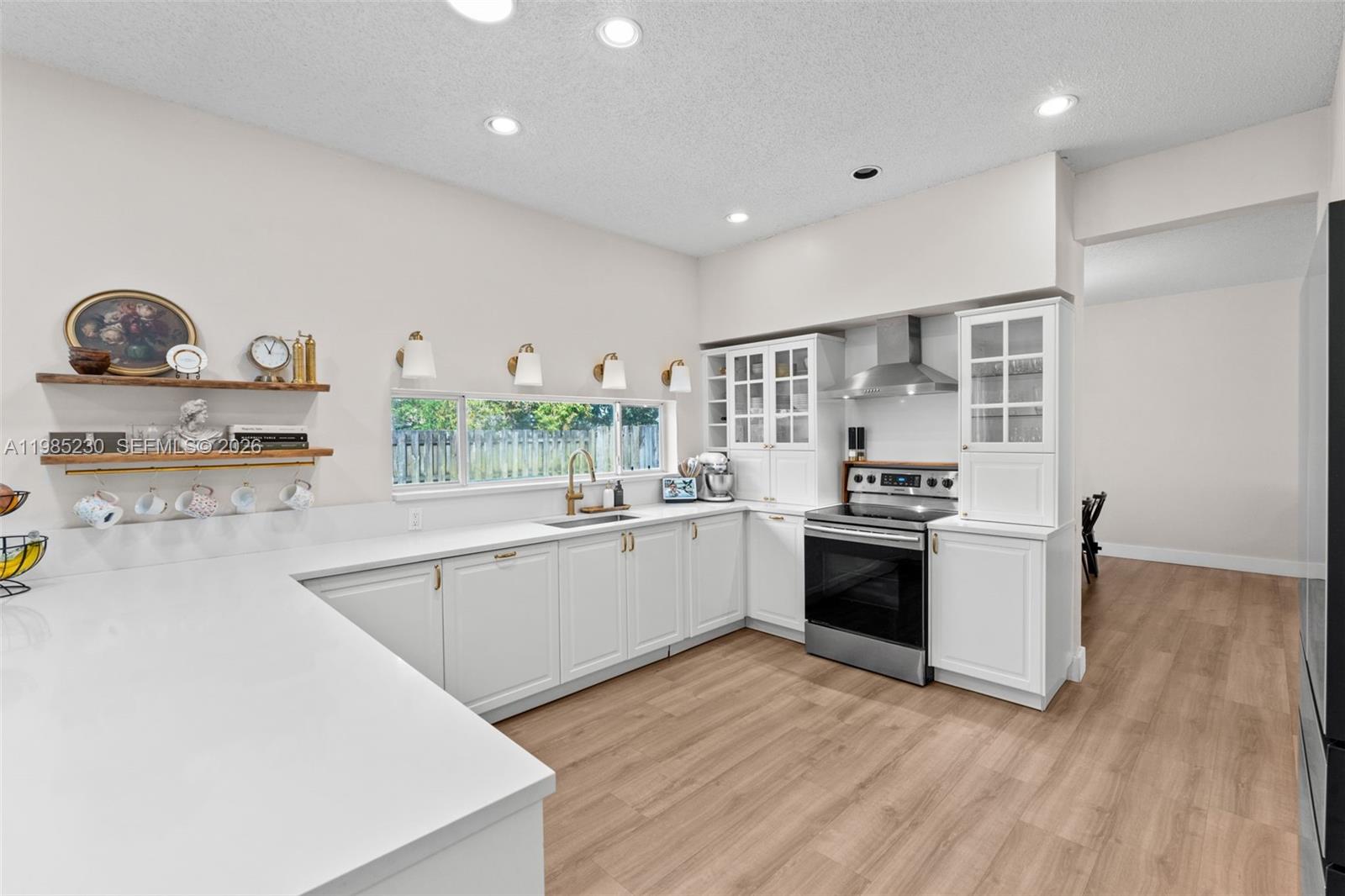 2832 Cayenne Ave Cooper City, FL 33026