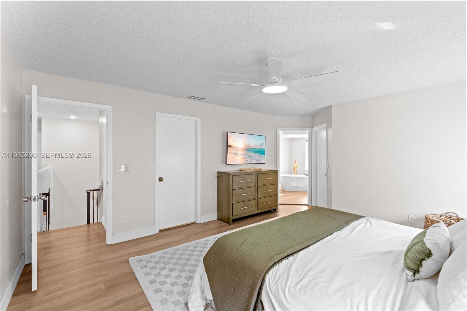 2832 Cayenne Ave Cooper City, FL 33026