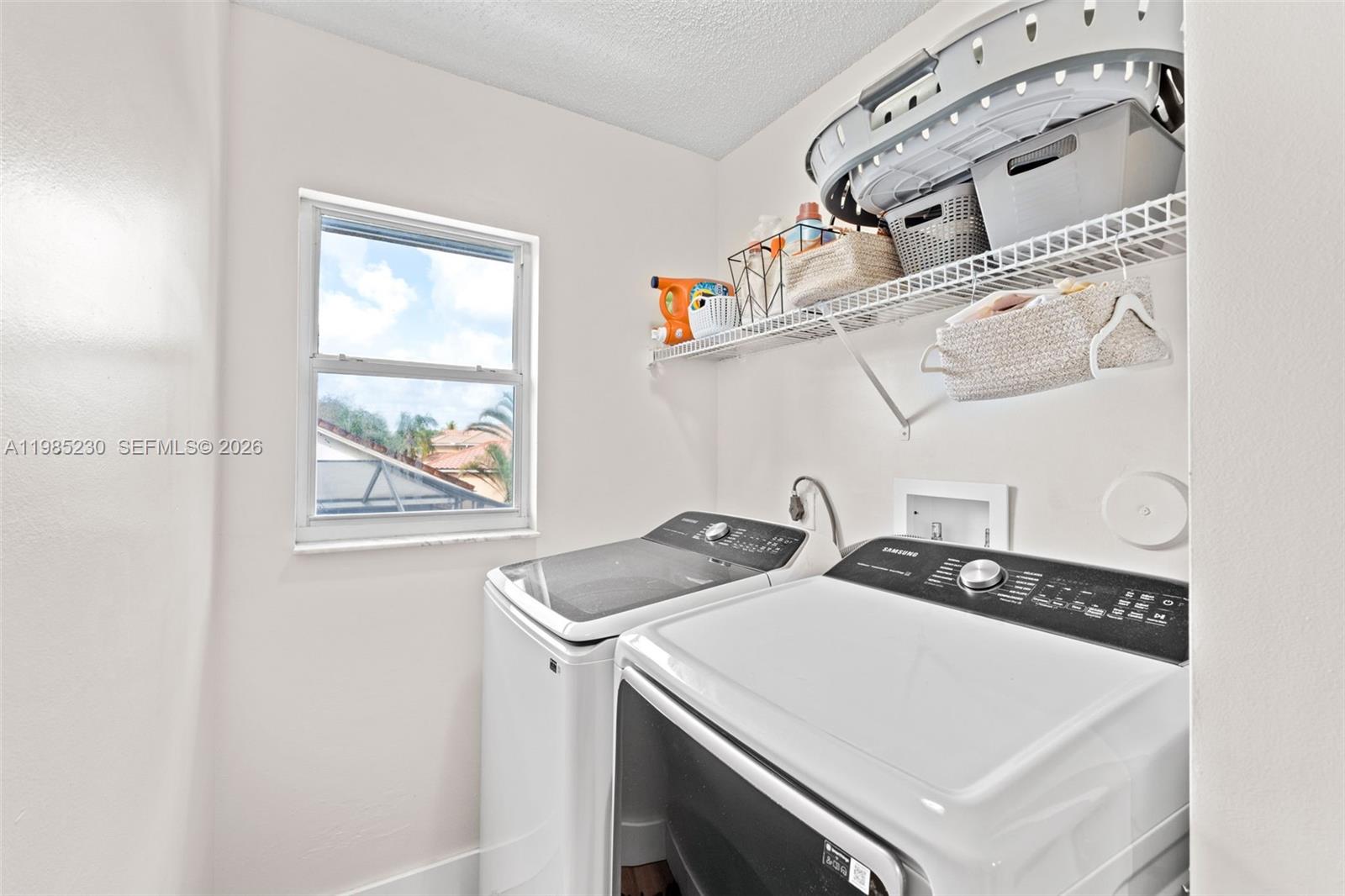 2832 Cayenne Ave Cooper City, FL 33026