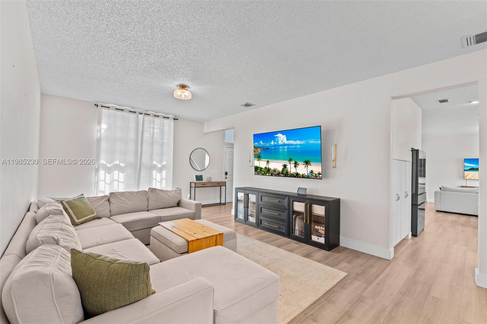 2832 Cayenne Ave Cooper City, FL 33026