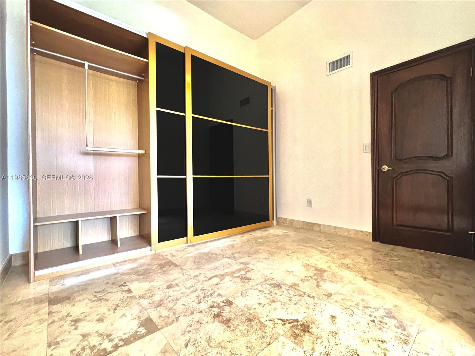 245 Poinciana Is Dr #505 Sunny Isles Beach, FL 33160