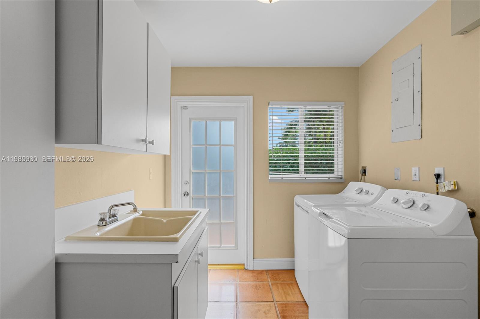 13276 SW 58th Ct Pinecrest, FL 33156