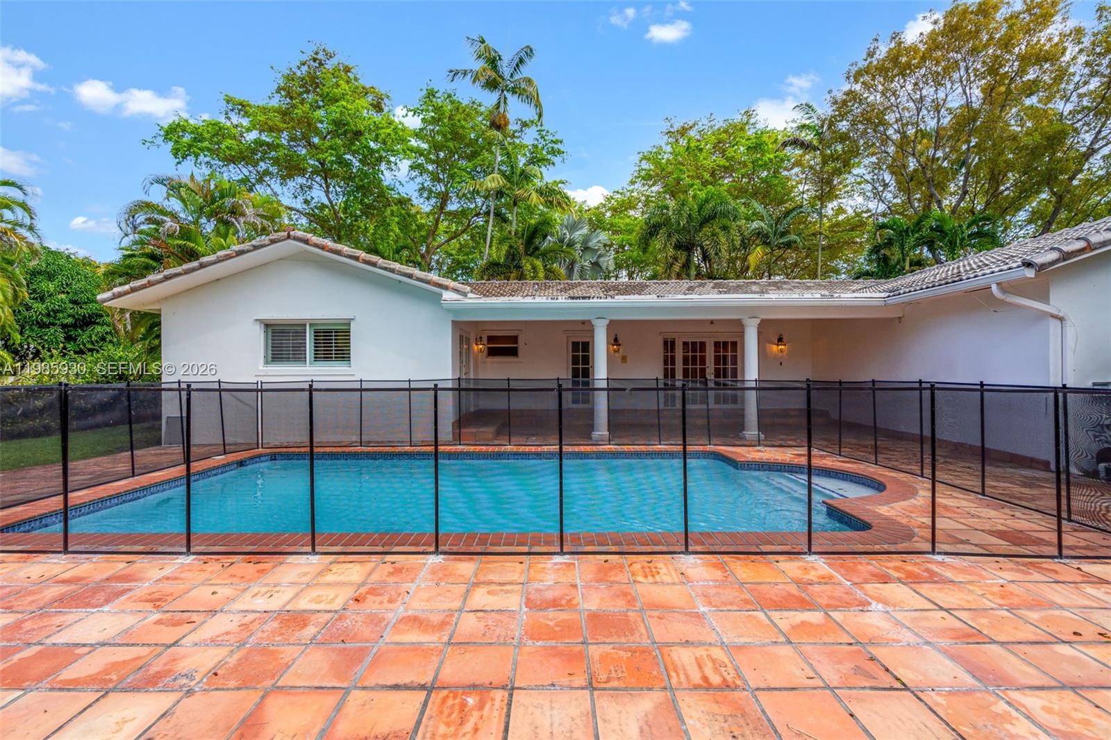 13276 SW 58th Ct Pinecrest, FL 33156