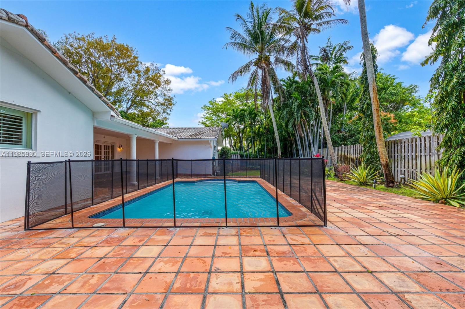 13276 SW 58th Ct Pinecrest, FL 33156