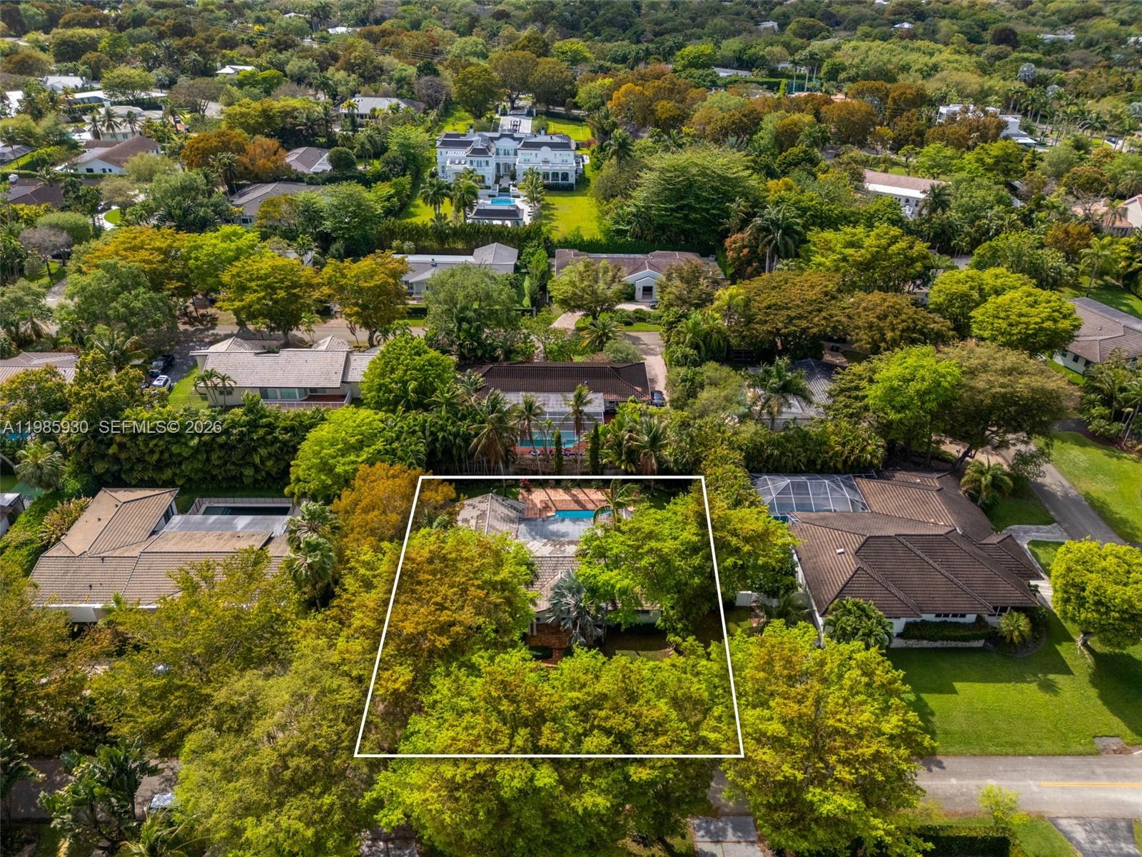 13276 SW 58th Ct Pinecrest, FL 33156