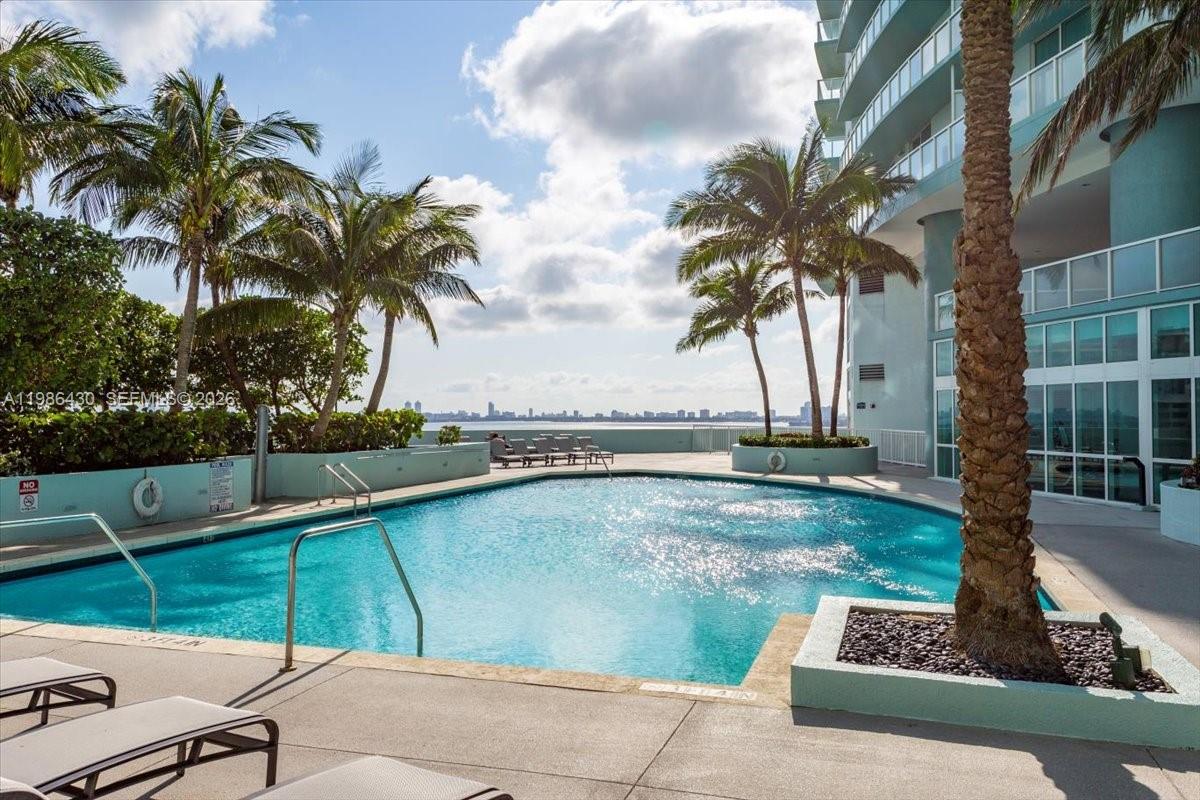 image Quantum on the Bay38