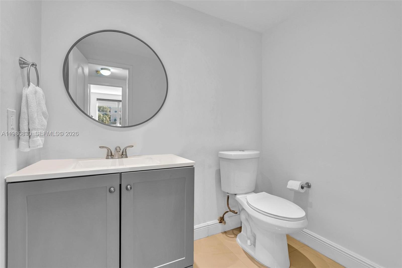 9381 E Bay Hbr Dr #202s Bay Harbor Islands, FL 33154