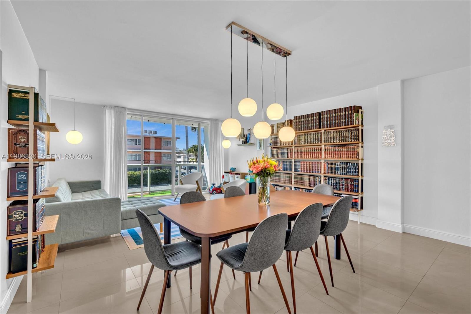 9381 E Bay Hbr Dr #202s Bay Harbor Islands, FL 33154