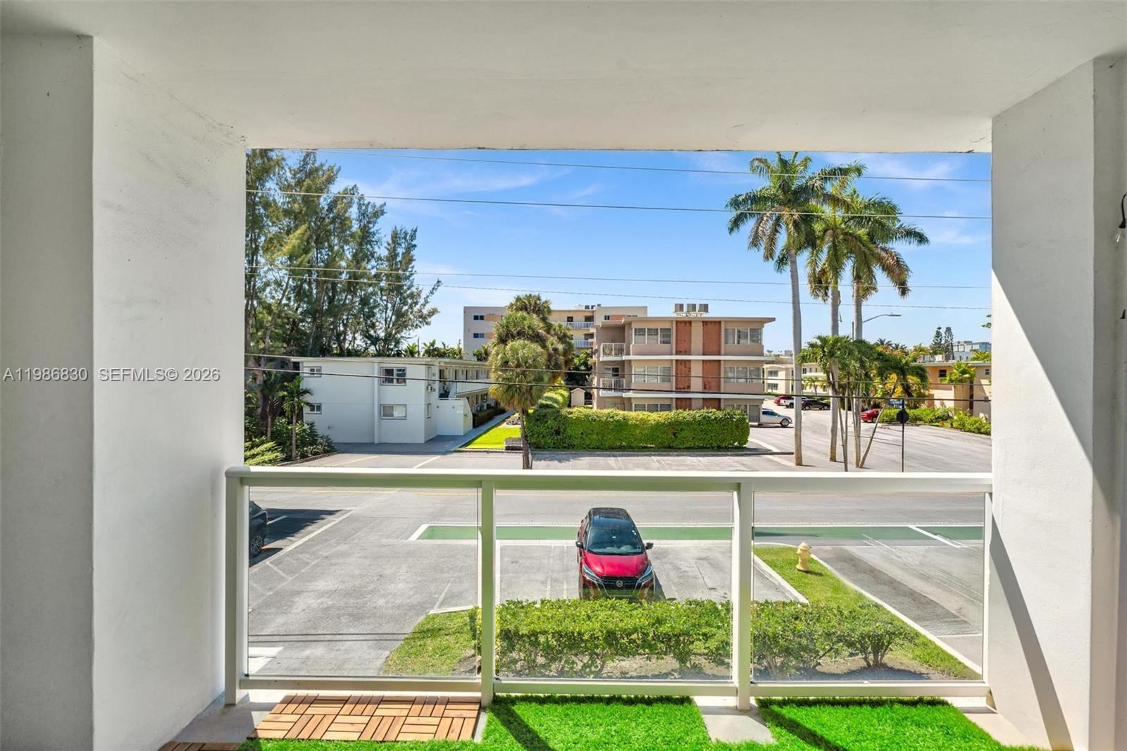 9381 E Bay Hbr Dr #202s Bay Harbor Islands, FL 33154