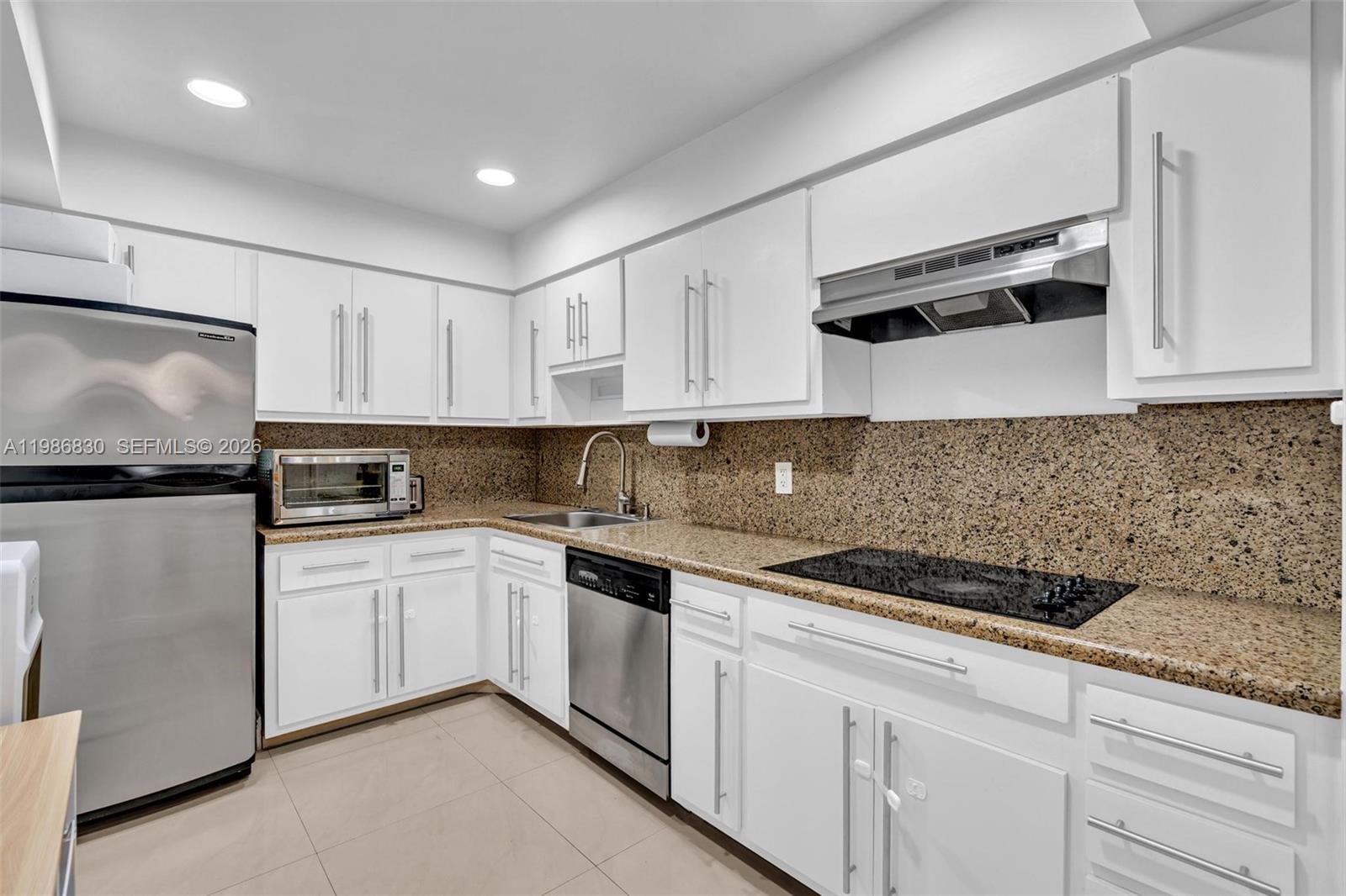 9381 E Bay Hbr Dr #202s Bay Harbor Islands, FL 33154