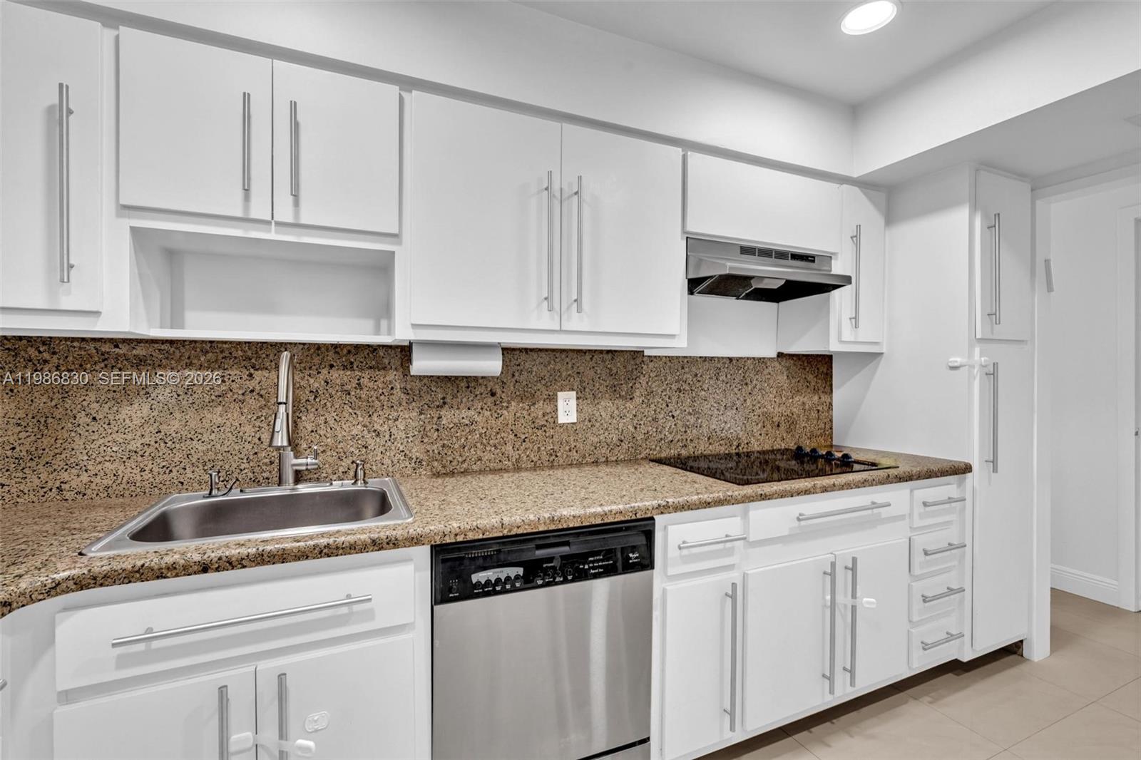 9381 E Bay Hbr Dr #202s Bay Harbor Islands, FL 33154