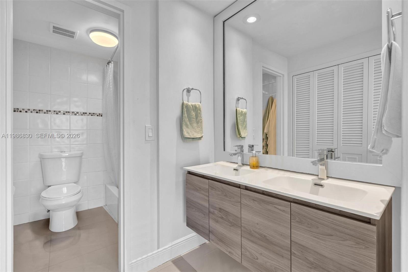 9381 E Bay Hbr Dr #202s Bay Harbor Islands, FL 33154