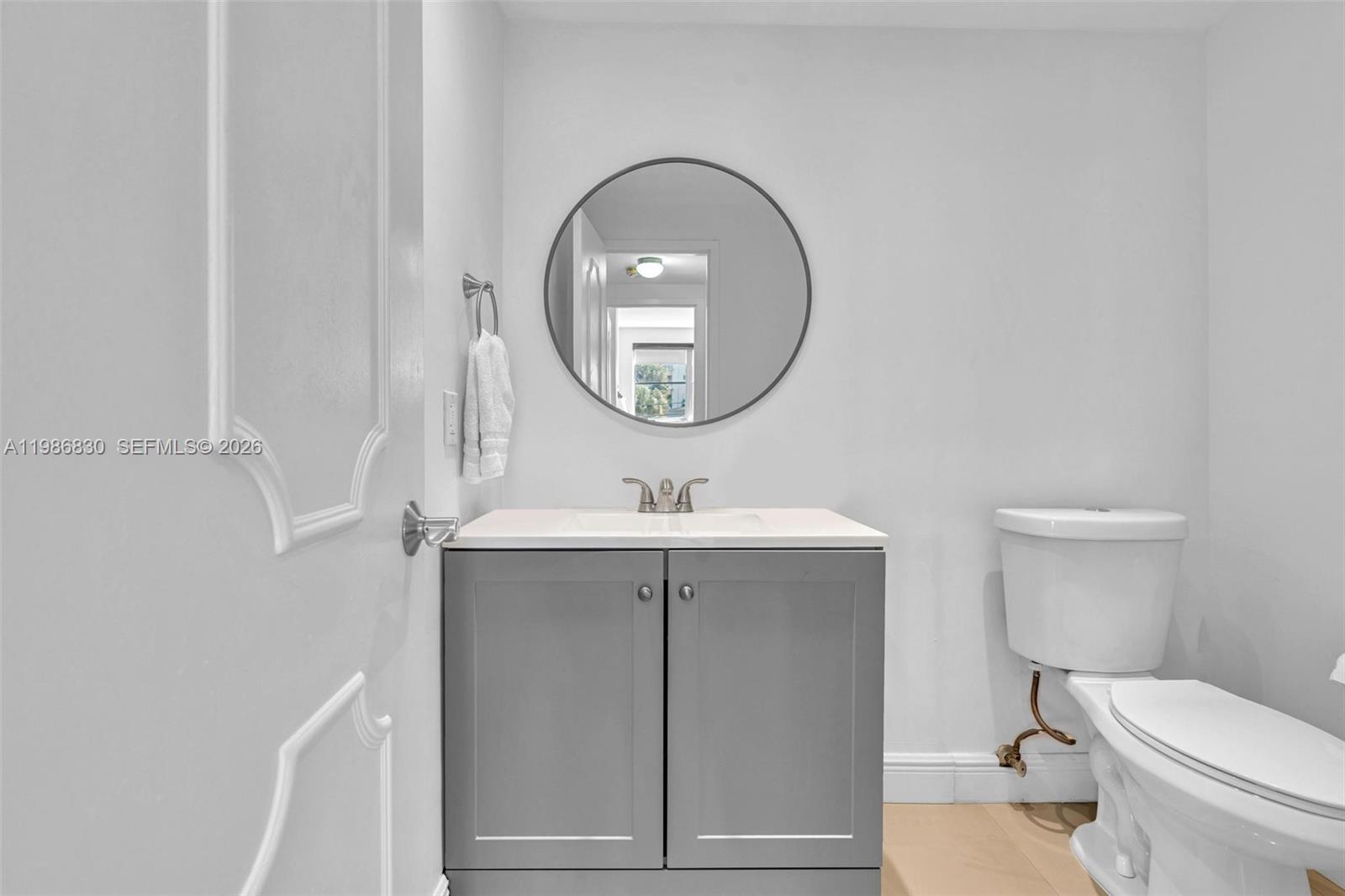 9381 E Bay Hbr Dr #202s Bay Harbor Islands, FL 33154