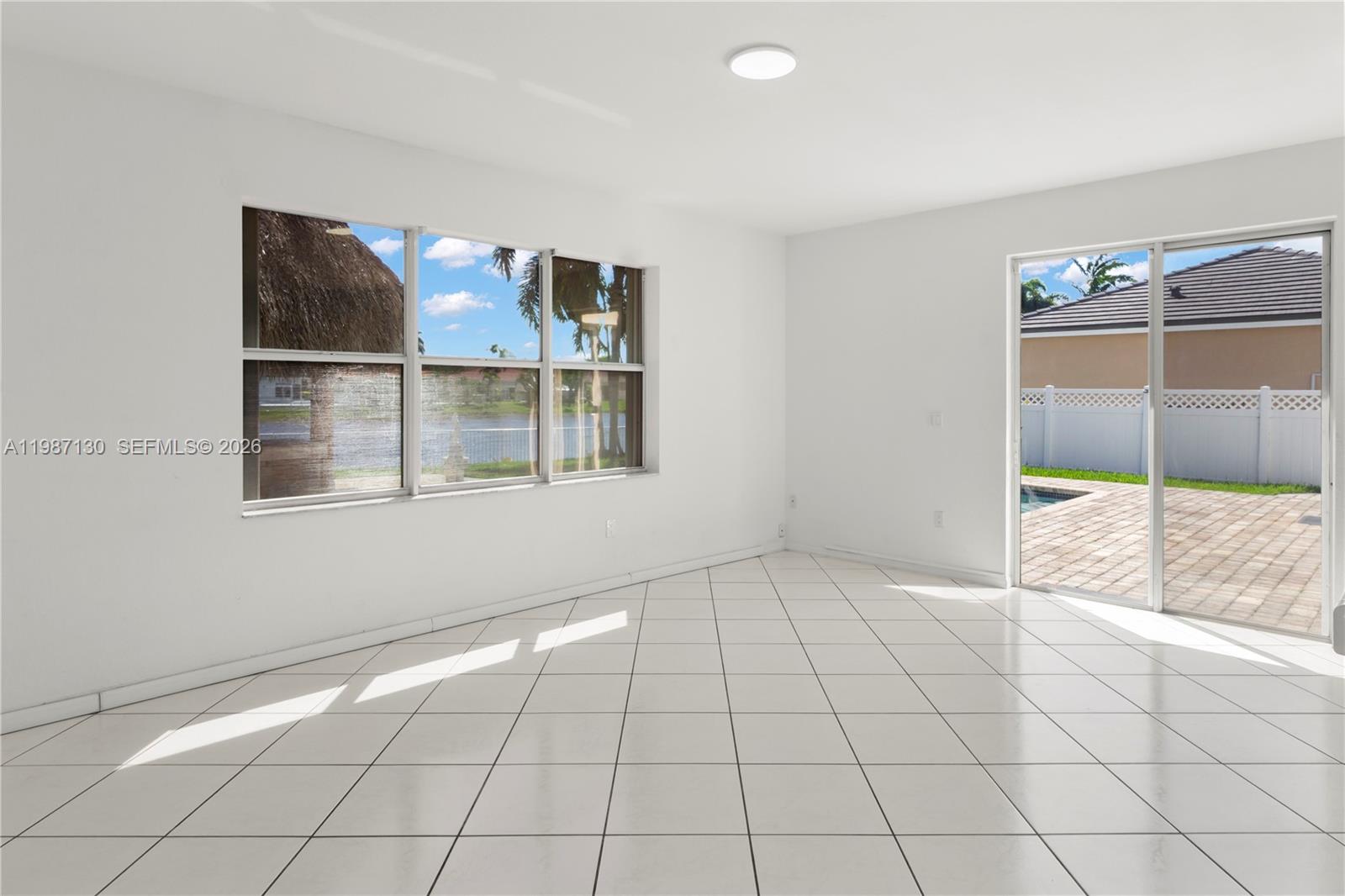 2327 NW 187th Ave Pembroke Pines, FL 33029