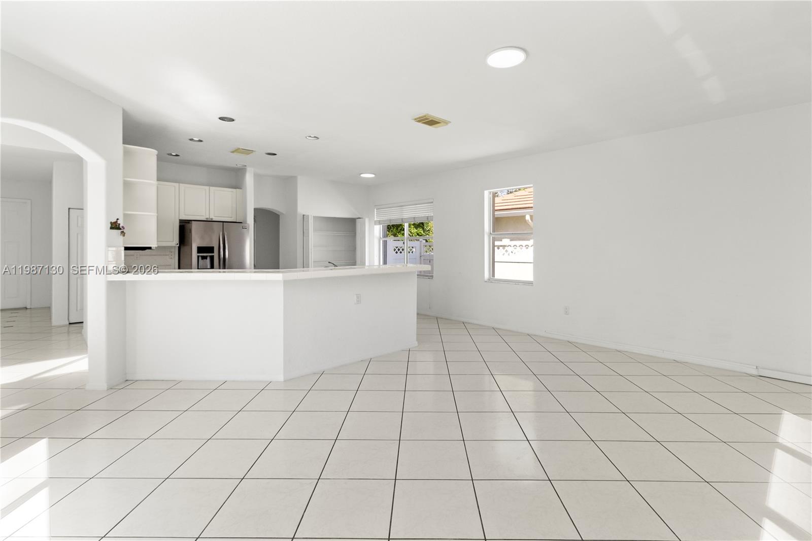 2327 NW 187th Ave Pembroke Pines, FL 33029