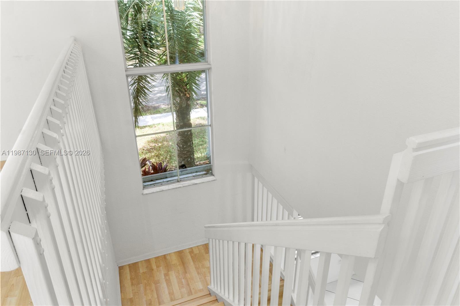 2327 NW 187th Ave Pembroke Pines, FL 33029