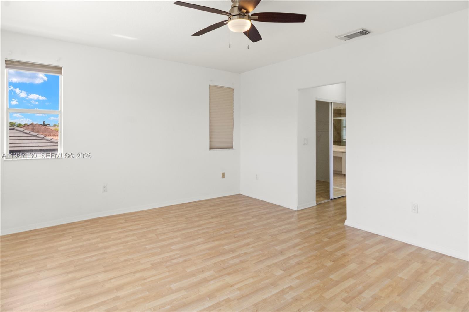 2327 NW 187th Ave Pembroke Pines, FL 33029