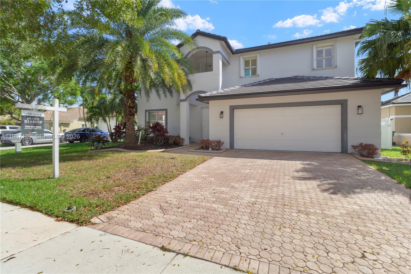 2327 NW 187th Ave Pembroke Pines, FL 33029