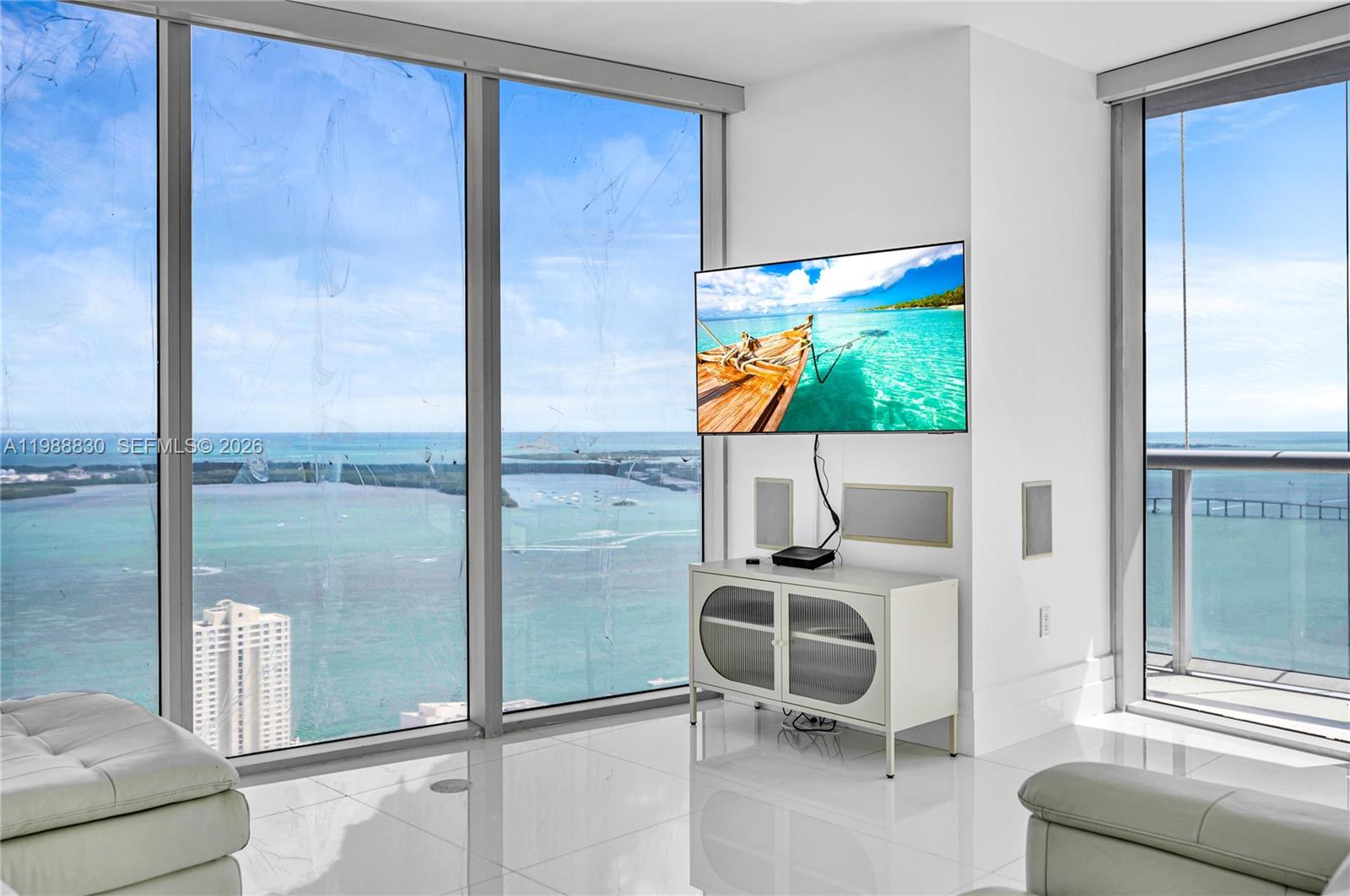 image Icon Brickell II12