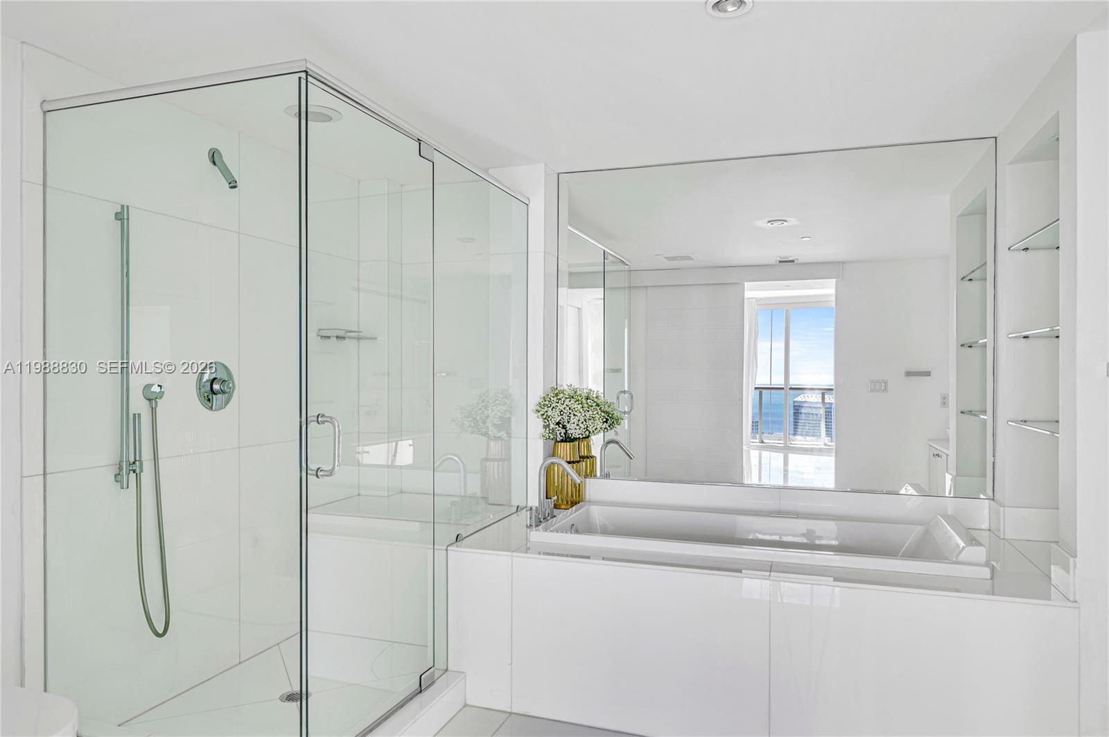 image Icon Brickell II27