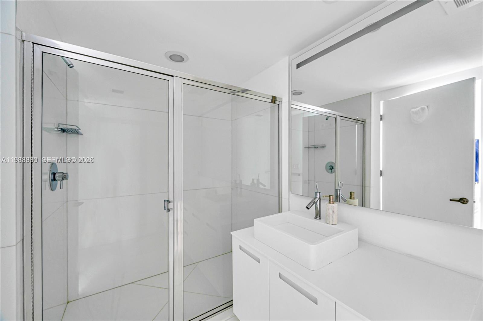 image Icon Brickell II31