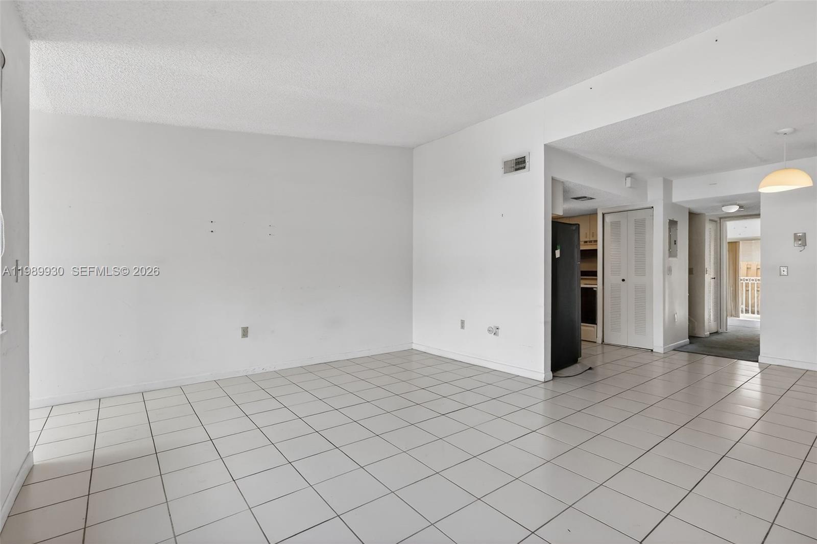 6802 NW 166th Ter #602 Miami Lakes, FL 33014