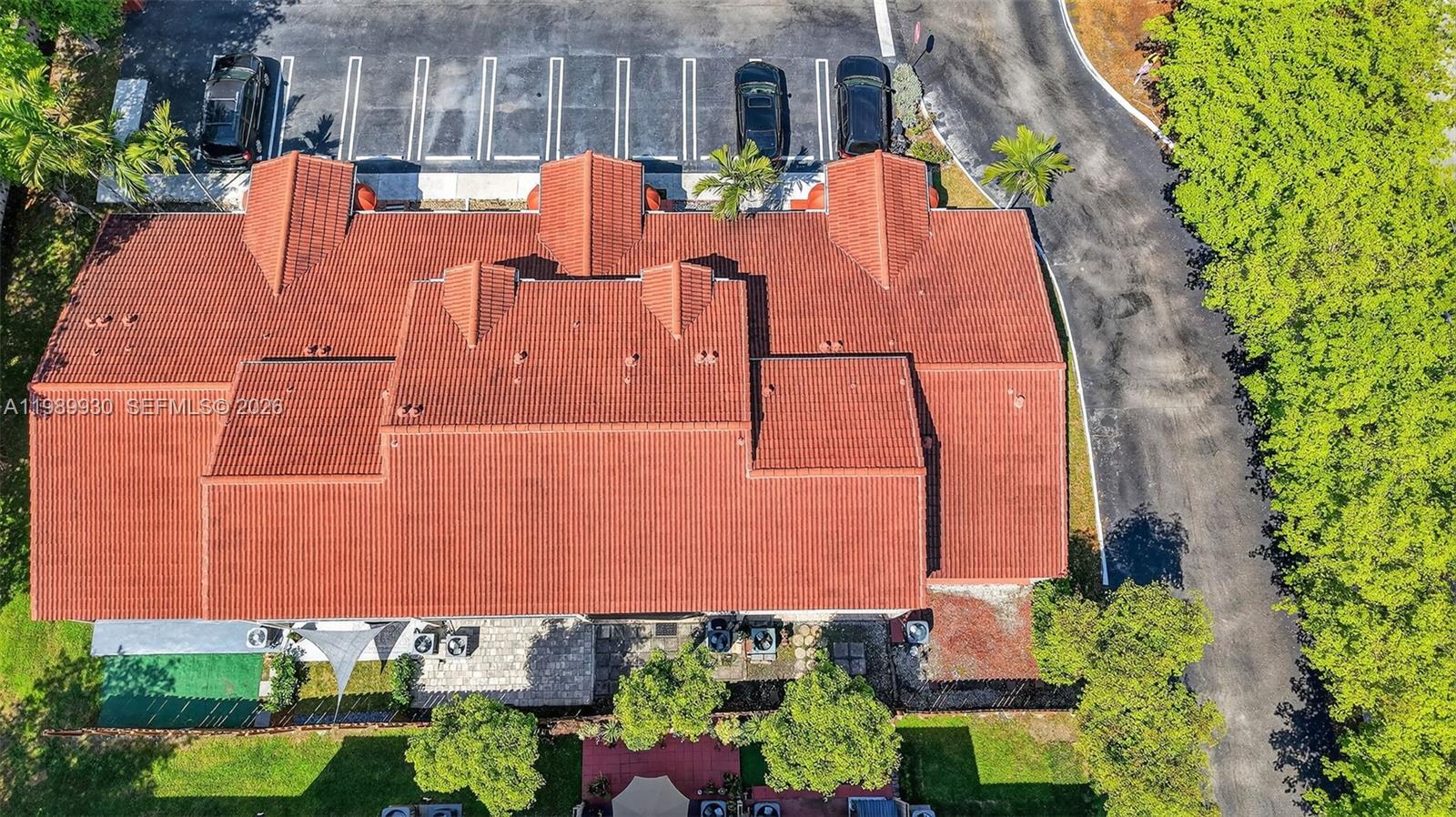 6802 NW 166th Ter #602 Miami Lakes, FL 33014