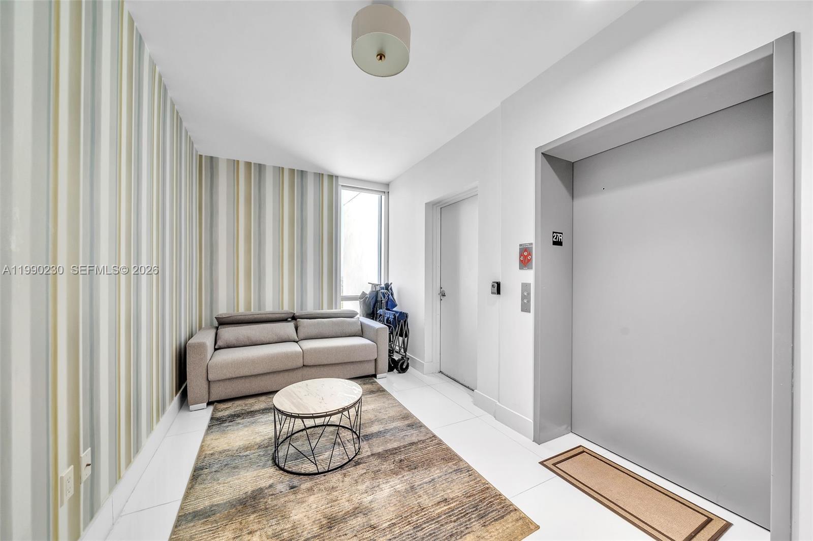 16385 Biscayne Blvd #2707 North Miami Beach, FL 33160