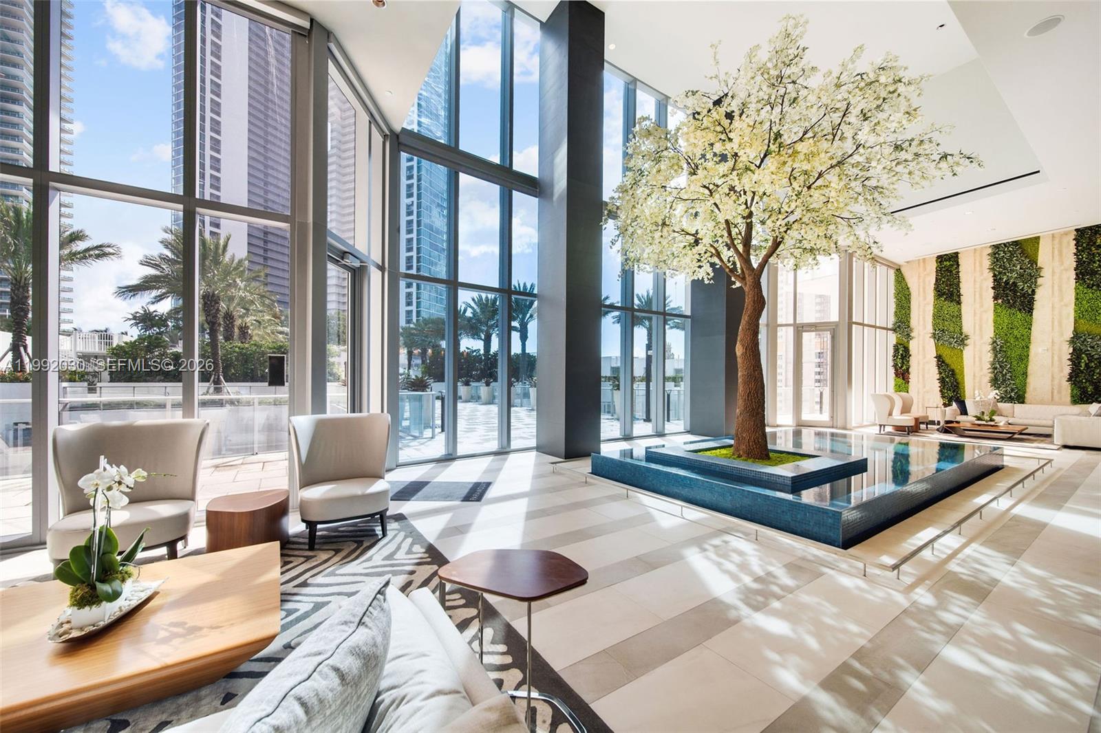 851 NE 1st Ave #3211 Miami, FL 33132